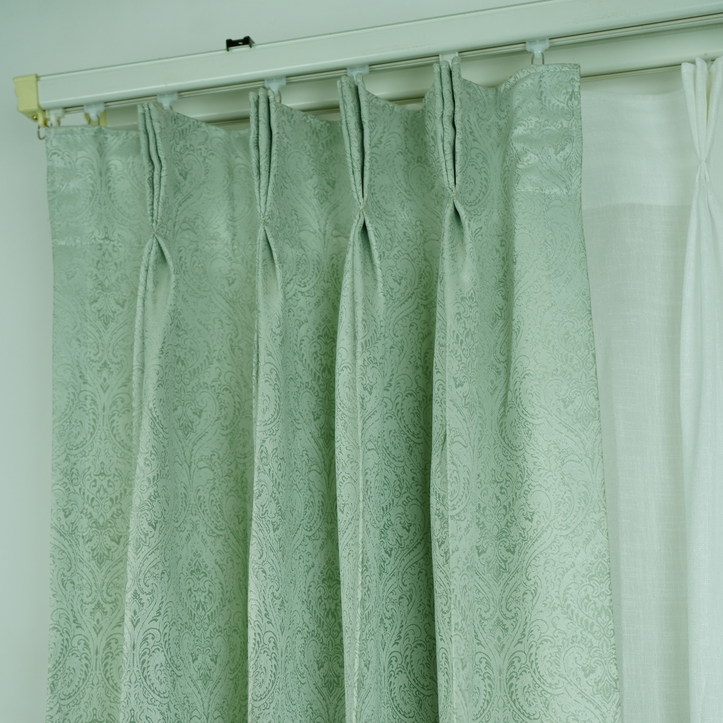 Dyed Jacquard Pista Green Damask Deisgn