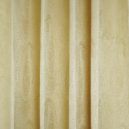 Golden Pagly Design Jacquard