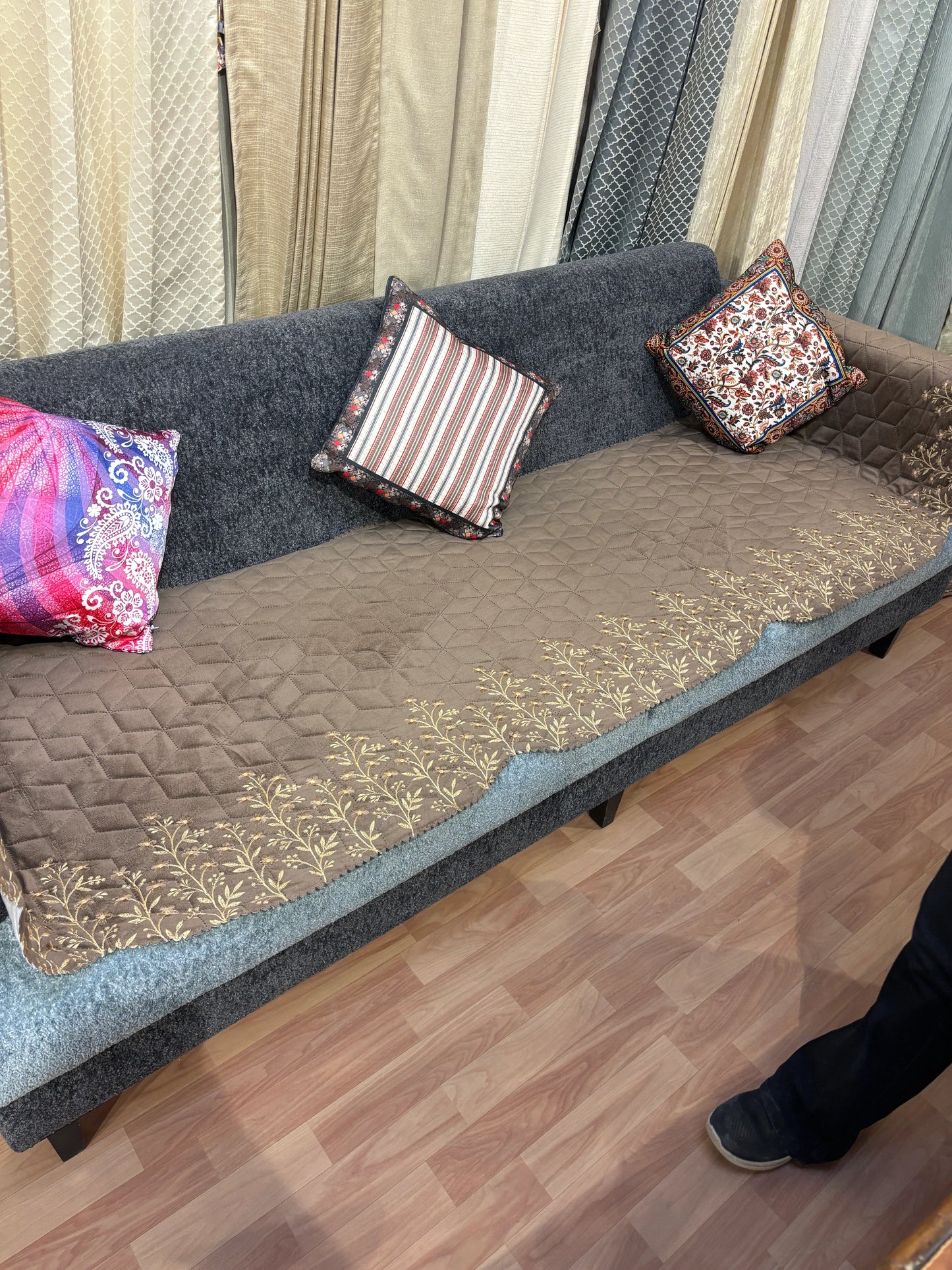 Daisy Sofa Cover