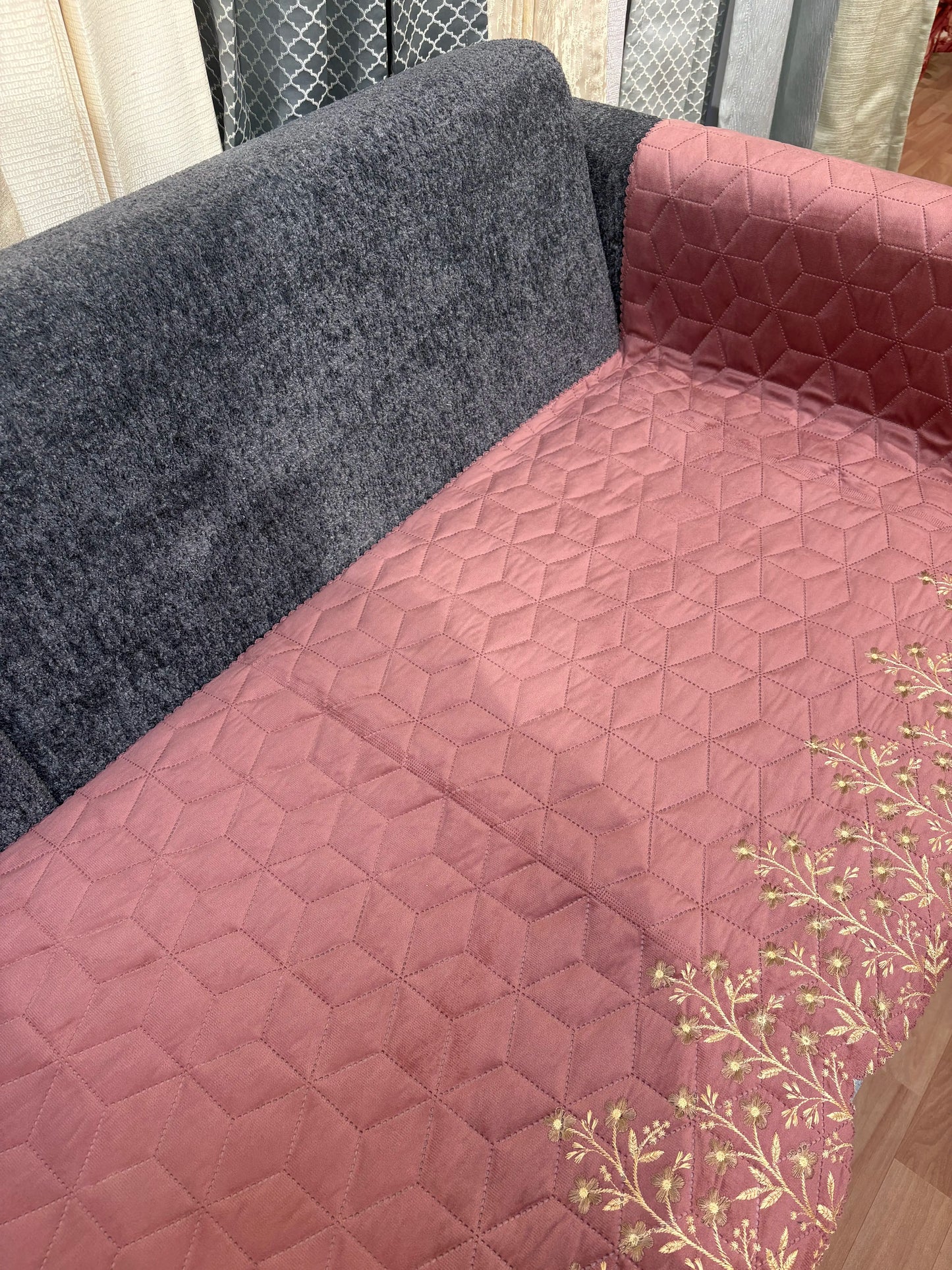 Daisy Sofa Cover