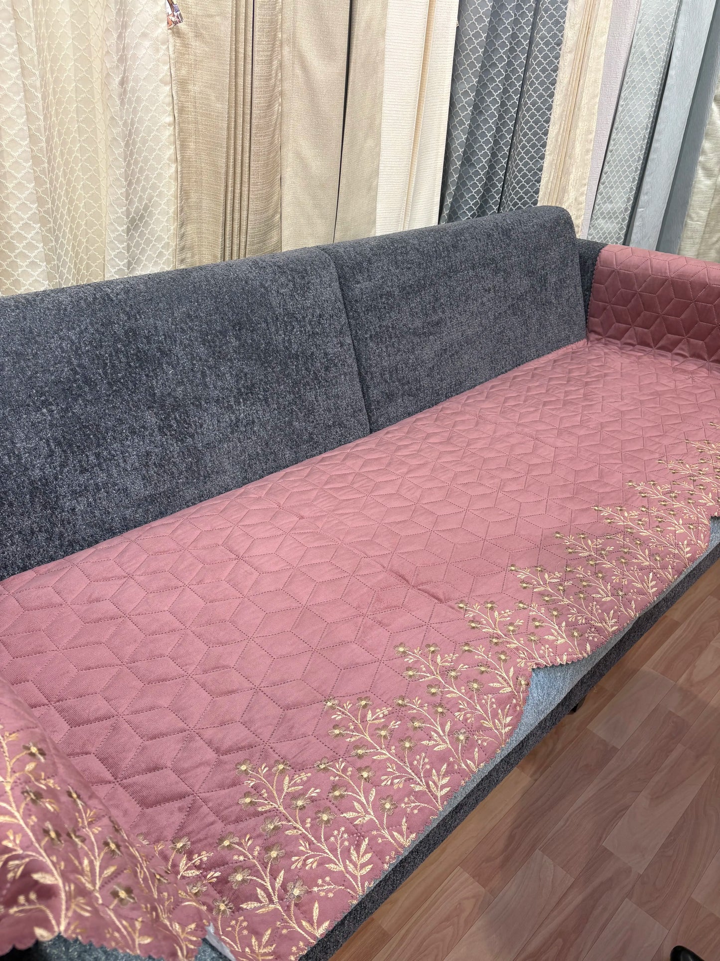 Daisy Sofa Cover