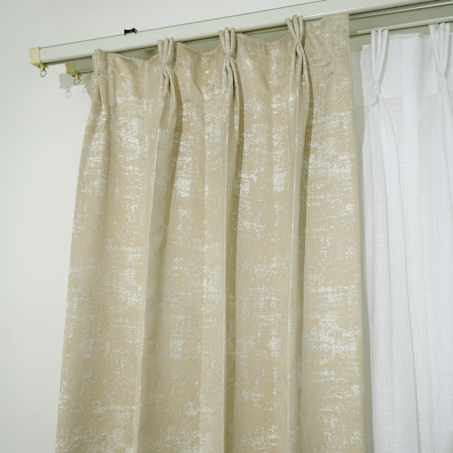 Jacquard Beige-white Texture