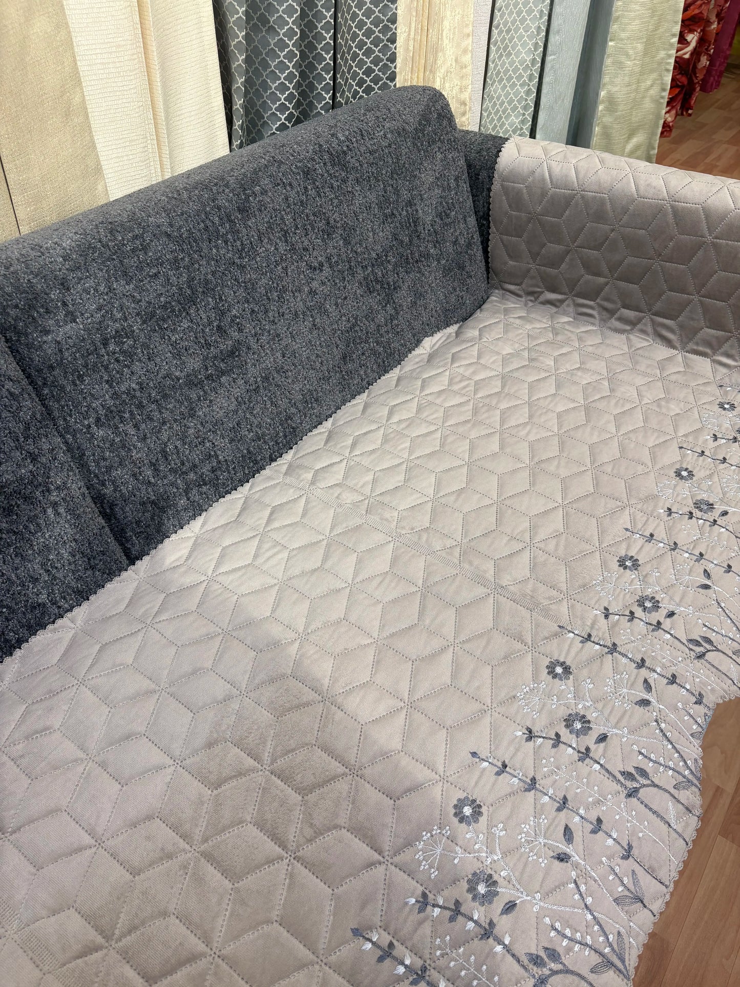 Daisy Sofa Cover