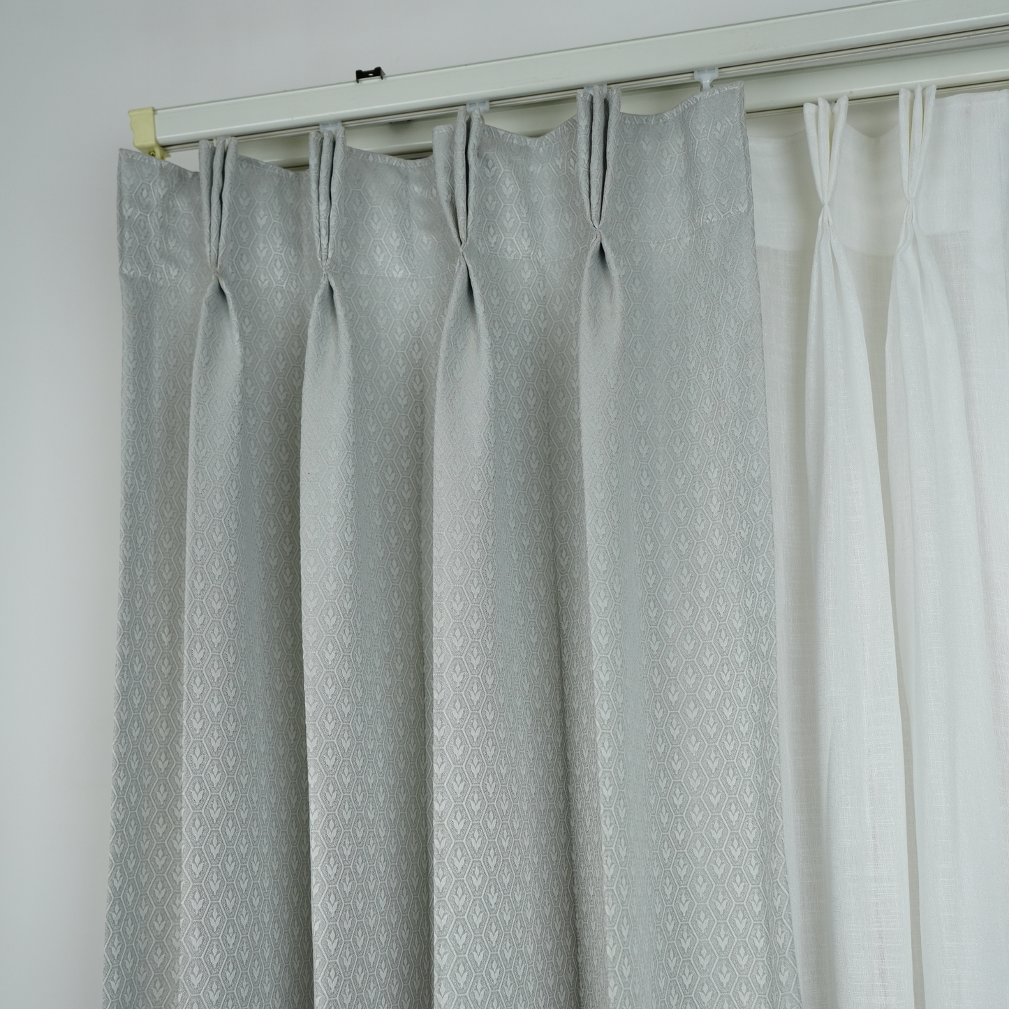 Light Grey Diamond Design Dyed Jacquard
